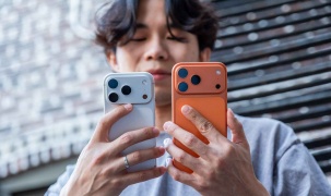 Doanh số iPhone lập kỷ lục, nhưng tham vọng AI của Apple vẫn “chạy sau” đối thủ