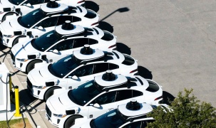 Waymo huy động 16 tỷ USD để mở rộng đội robotaxi ra thị trường quốc tế