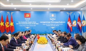 Tổng Bí thư Tô Lâm hội kiến Samdech Techo Hun Sen