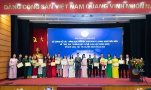 Vinh danh 22 tác phẩm báo chí xuất sắc về KHCN, ĐMST, CĐS