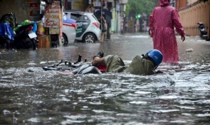 Chi gần 5.600 tỉ đồng, Hà Nội “tổng lực” xử lý ngập úng nội đô