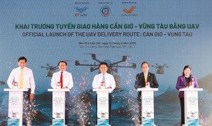 Thành phố đầu tiên ở ASEAN giao hàng vượt biển bằng UAV