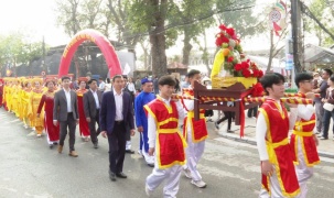 Cổ Loa rộn ràng khai hội xuân Bính Ngọ 2026: Giao thoa giữa truyền thống và công nghệ