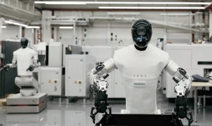 Siemens thử nghiệm robot hình người trong logistics công nghiệp