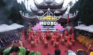 Hội chùa Hương 2026 số hóa toàn diện: Camera AI, vé QR, quản lý lễ hội thông minh