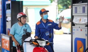 Giá xăng dầu tăng cao, Bộ Công Thương khuyến nghị người dân lái xe tiết kiệm nhiên liệu