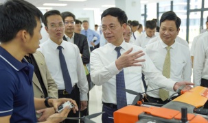 Bộ trưởng Nguyễn Mạnh Hùng: Việt Nam có đủ điều kiện trở thành cường quốc drone