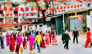 Quảng Ninh: Rộn ràng Ngày hội non sông