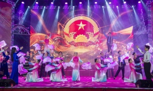 Đặc sắc chương trình nghệ thuật chào mừng thành công cuộc bầu cử ở Đắk Lắk