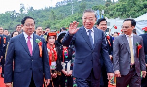 TỔNG THUẬT: Khởi công đồng loạt các trường nội trú liên cấp vùng biên giai đoạn 2