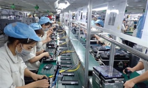 Hàng công nghệ, điện tử đóng góp hơn 1/3 tổng kim ngạch xuất khẩu 2 tháng đầu năm 2026