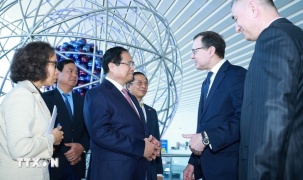Thủ tướng Phạm Minh Chính tìm hiểu về năng lượng hạt nhân, tàu điện ngầm của Nga