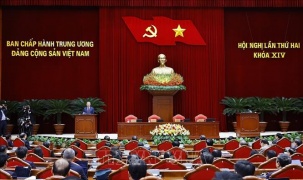 Thông báo hội nghị lần thứ hai Ban Chấp hành Trung ương Đảng khóa XIV