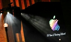 Apple ở tuổi 50: Bài toán AI và áp lực tạo ra “cú đột phá tiếp theo”