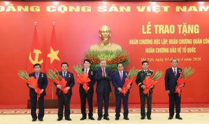 Tổng Bí thư Tô Lâm trao Huân chương Quân công tặng các đồng chí lãnh đạo Đảng, Nhà nước