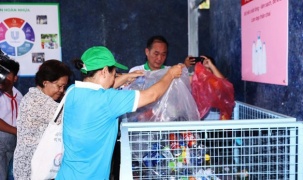 Unilever Việt Nam triển khai Trạm thu hồi vật liệu tái chế để thu gom và tái chế rác bền vững