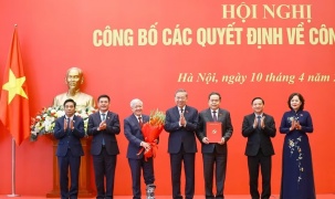 Tổng Bí thư, Chủ tịch nước Tô Lâm trao Quyết định của Bộ Chính trị chỉ định Đảng ủy Quốc hội nhiệm kỳ 2025-2030