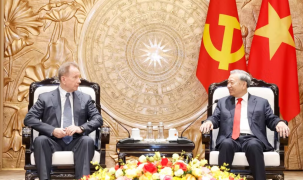 Tổng Bí thư, Chủ tịch nước Tô Lâm tiếp Giám đốc Cơ quan Vệ binh Quốc gia LB Nga