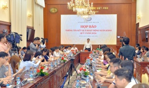 Ngân hàng Nhà nước có thể giảm chỉ tiêu tín dụng nếu rủi ro gia tăng