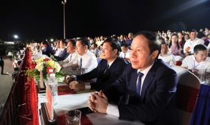 Phó Thủ tướng Chính phủ Lê Tiến Châu dự Chương trình 