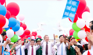 Tổng Bí thư, Chủ tịch nước dự Lễ Thượng cờ 