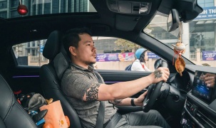 Sau gần 20 năm đi xe xăng, chủ xe chọn VinFast VF 7 vì “giá trị nhận được vượt xa mong đợi”
