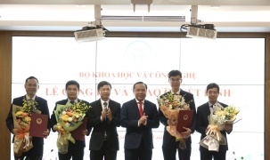 Bộ KH&CN công bố các quyết định về công tác cán bộ
