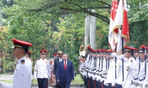 Lễ đón Tổng Bí thư, Chủ tịch nước Tô Lâm và Phu nhân thăm cấp Nhà nước tới Singapore