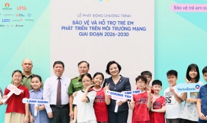 Phó Thủ tướng Phạm Thị Thanh Trà: Không để trẻ em đối diện với tổn thương trong thế giới ảo