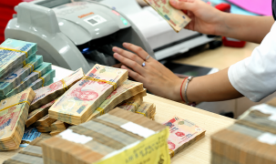 Lãi suất huy động tăng tốc, ngân hàng đối mặt áp lực chi phí vốn