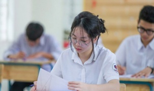 Điểm chuẩn lớp 10 Hà Nội có thể giảm nhẹ, mức nào tăng cơ hội trúng tuyển?
