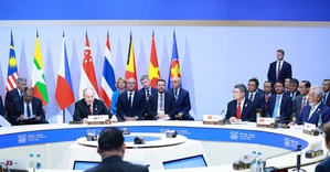 Thủ tướng Lê Minh Hưng dự phiên toàn thể Hội nghị Cấp cao Kỷ niệm 35 năm quan hệ ASEAN - Nga