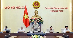 Bế mạc Phiên họp thứ 3 của Ủy ban Thường vụ Quốc hội