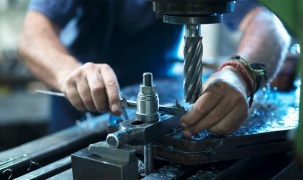 Xây dựng mô hình đào tạo Cắt gọt kim loại tích hợp thực - ảo trên nền tảng điện toán đám mây nhằm thu hẹp khoảng cách năng lực vùng miền