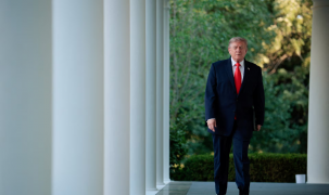 Tổng thống Trump lại dọa áp thuế quan 100% để trả đũa thuế dịch vụ kỹ thuật số