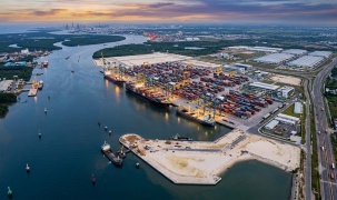 TP.HCM giao hơn 100 ha đất khu vực biển để phát triển logistics