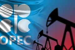 OPEC+ tiếp tục nới hạn ngạch khai thác, bổ sung nguồn cung dầu từ tháng 8