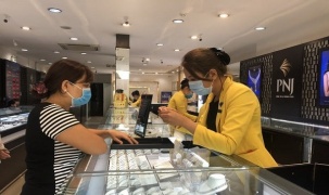 PNJ nói gì về sự cố và chiến lược ở mảng kinh doanh kim cương?
