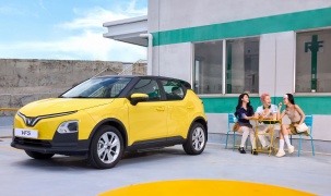  VinFast VF 5: Chiếc ô tô điện “vừa miếng” cho người mua xe lần đầu