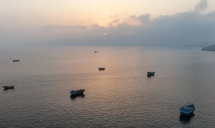 Tình thế lưỡng nan của tàu thuyền tại eo biển Hormuz