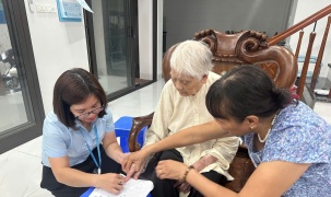 Hà Nội hoàn thành hơn 93% hồ sơ ủy quyền nhận lương hưu, trợ cấp sau 5 ngày