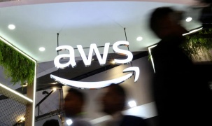 Lãnh đạo cao cấp mảng điện toán đám mây của Amazon rời công ty sau 18 năm