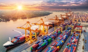 Nhập siêu luỹ kế chạm mốc 20 tỷ USD