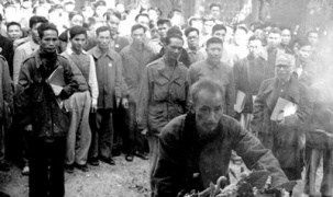 Chủ tịch Hồ Chí Minh với thương binh, liệt sĩ và người có công với cách mạng