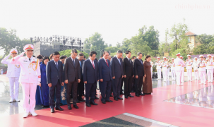 Kỷ niệm 79 năm Ngày Thương binh-Liệt sĩ: Lãnh đạo Đảng, Nhà nước tưởng niệm các Anh hùng liệt sĩ và viếng Chủ tịch Hồ Chí Minh
