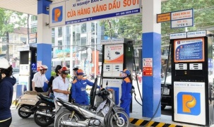 Kinh doanh xăng dầu: Từ quản giá đến quản trị thị trường
