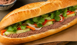 Khẩn trương điều tra vụ 84 người nghi ngộ độc sau khi ăn bánh mì tại Lâm Đồng