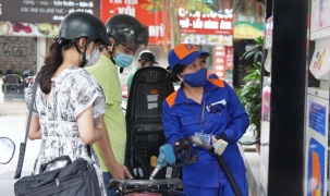 CPI tháng 7 giảm nhẹ nhờ giá nhiên liệu và thực phẩm hạ nhiệt