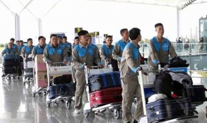 Đại biểu Quốc hội: Cân bằng nhu cầu nhân lực trong nước và quốc tế, bổ sung chính sách cho vùng đặc thù
