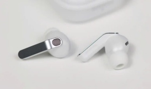 Một trong những tính năng tuyệt vời nhất của AirPods Pro cuối cùng cũng cập bến Galaxy Buds